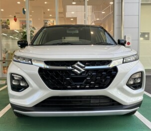 Ｏ様へフロンクスをご納車いたしました！！